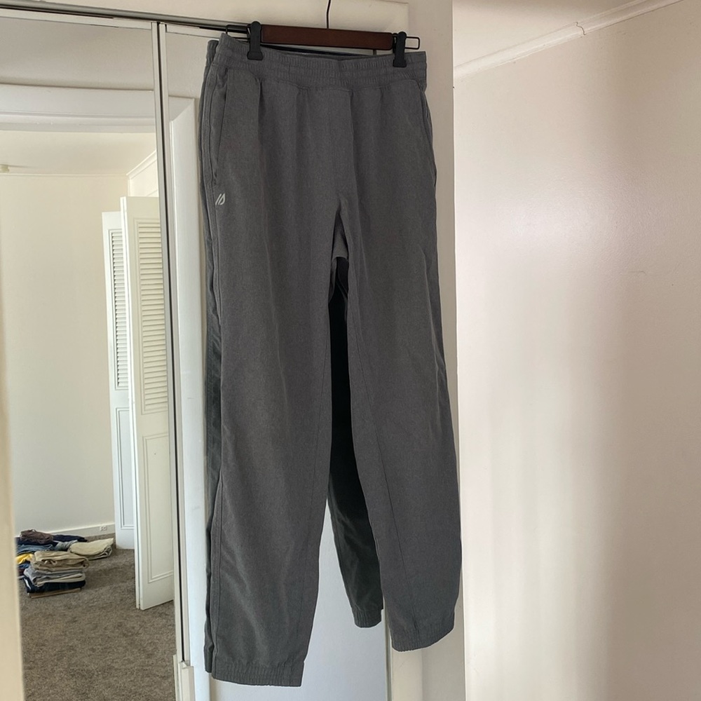 EDDIE Bauer Flexion Jogger In Gray Size Medium